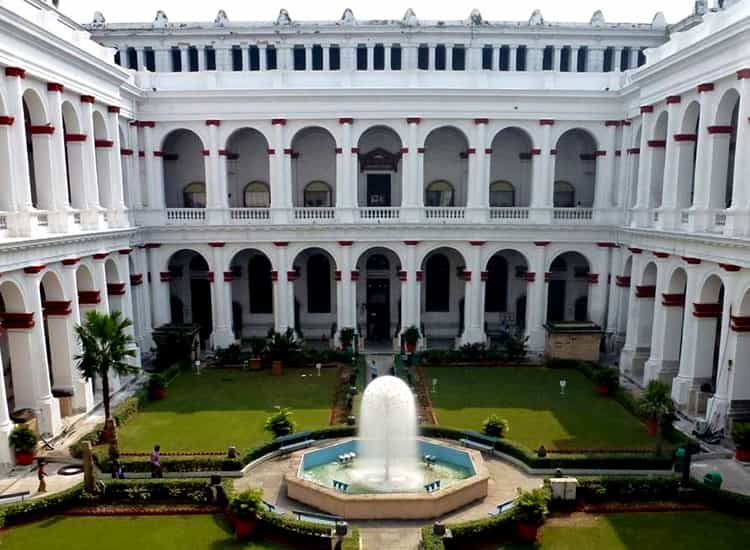 Indian Museum - Places to Visit in Kolkata