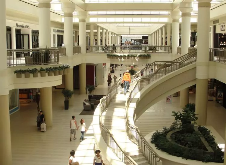 Poughkeepsie Galleria - Shopping Malls in New York City